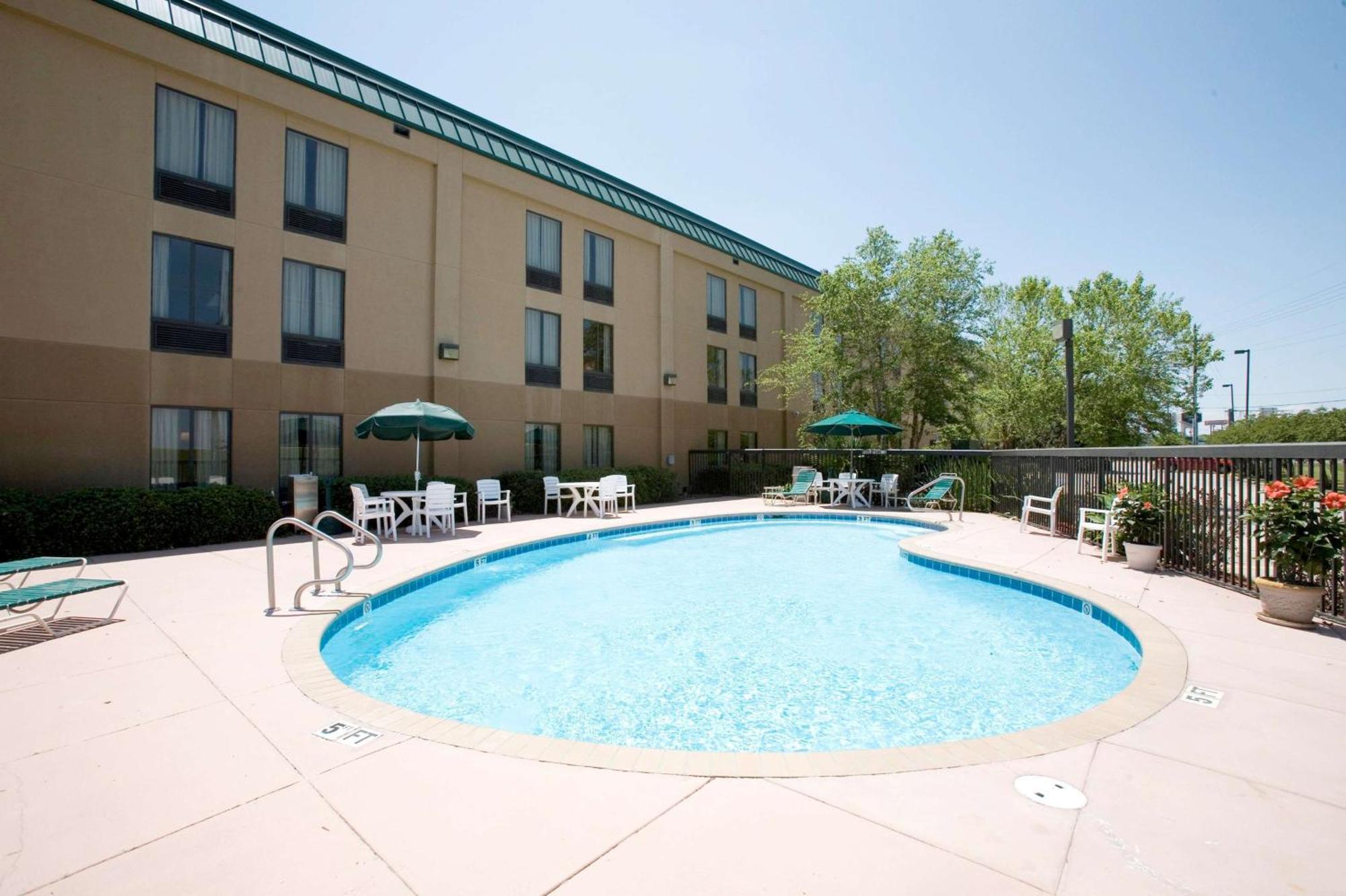 Scott Hampton Inn Lafayette Louisiana מראה חיצוני תמונה