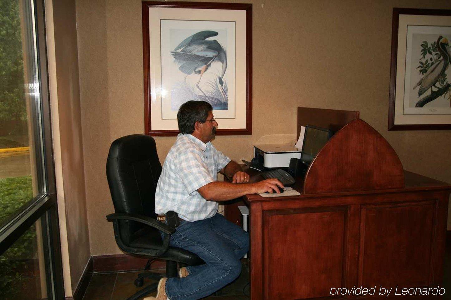 Scott Hampton Inn Lafayette Louisiana מתקנים תמונה